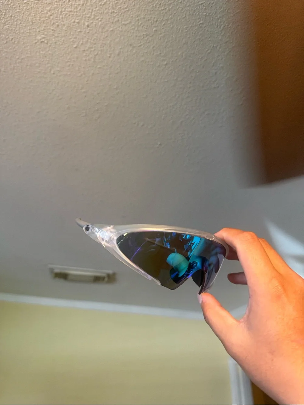 Clear Frame Sunglasses with Blue Mirrored Lens oaks oaks